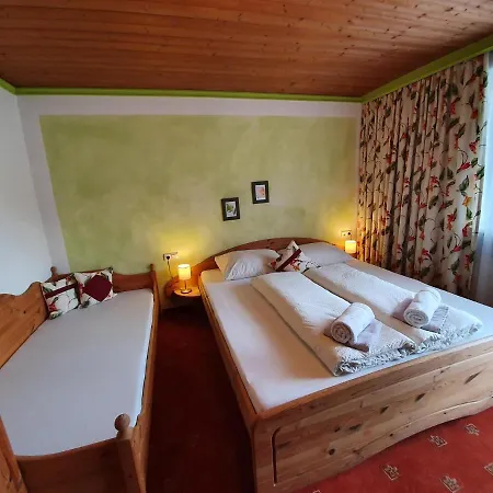 アパート Rauch *