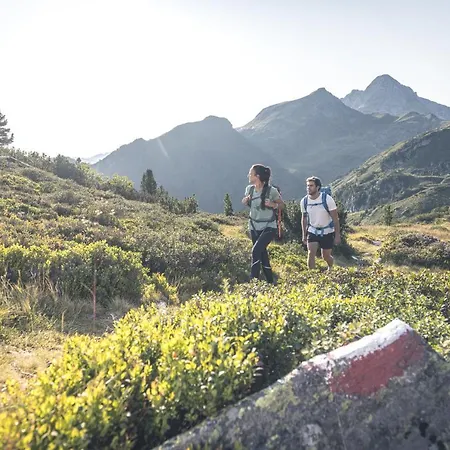 Rauch アパート ツェル・アム・ツィラー